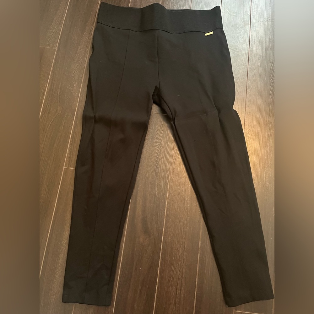 NWOT: Calvin Klein Stretch Pull on Pants